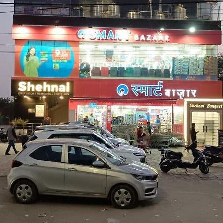 Shehnai Hotel And Banquet Hisār Exterior foto